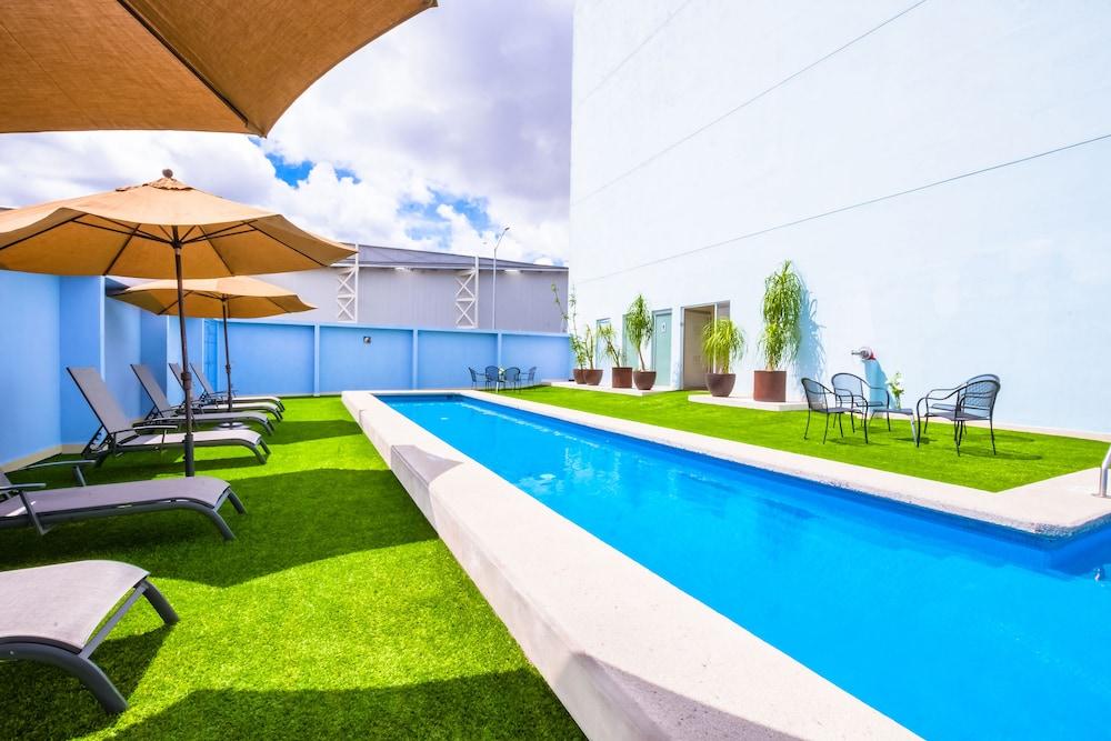 Nh Finsa Hotel 4*